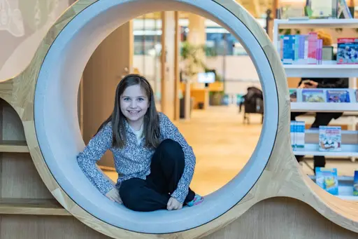 Jumbon kirjaston avajaiset – Jumbon kirjasto, Vantaa