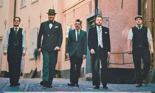 Kyösti Mäkimattila & Ajaton sointu – Vuotalo, Helsinki