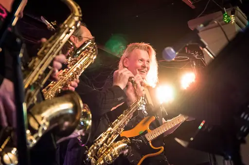 Viitasaurus 65v: Taistelevat Viitasaaret + ILLU-Band – Ravintola Poppari, Jyväskylä
