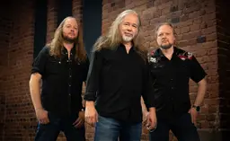 Peer Günt: 50-vuotisjuhlakeikka – Tullikamari (Pakkahuone & Klubi), Tampere