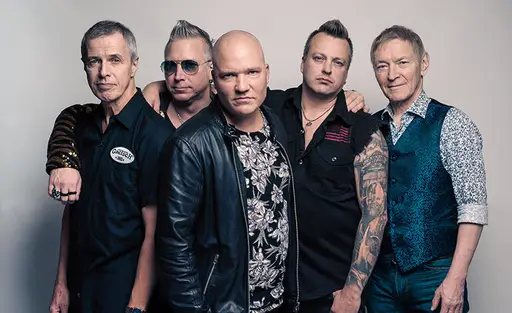 Black Devils feat. Ile Kallio & Janne Louhivuori (Hurriganes Show) – Rytmikorjaamo, Seinäjoki