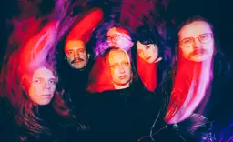 Radio Supernova (levyjulkkarit), Sisar – Korjaamo, Helsinki