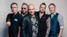 Black Devils Feat. Ile Kallio & Janne Louhivuori (Hurriganes Show) – Logomo, Turku
