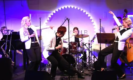DizzyQueens and Grani Swing Sextet: A Christmas Affair! – Vuotalo, Helsinki