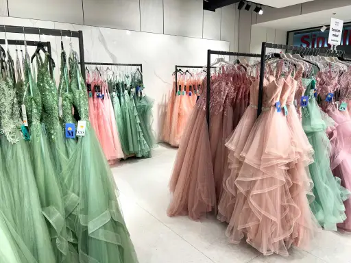 Iltapuku Outlet – Finlaysonin alue, Tampere