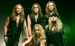 New Year’s Eve with Shiraz Lane + special guest Kormus – On the Rocks, Helsinki
